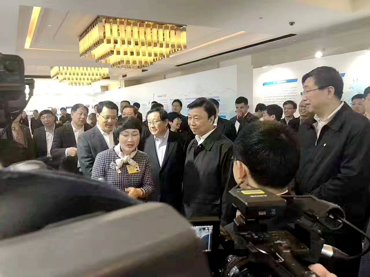 ҸϯԴt(y)ĿƼ(chung)±ʾٝp